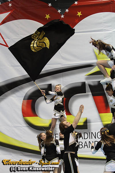 ../Images/Dynasty Cheerleader S_019.jpg